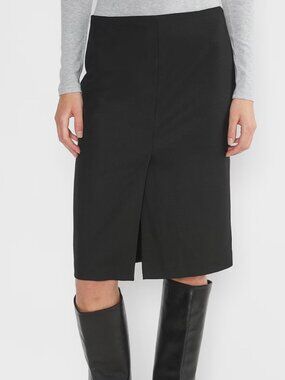 NWT Aritzia Wilfred Liason Black Pencil Skirt Sz 8